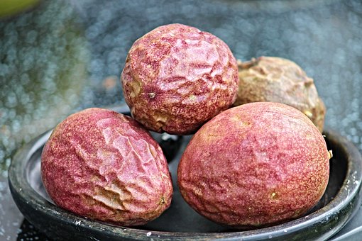 Passion Fruits, Passion Fruit